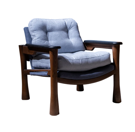 Liva Armchair