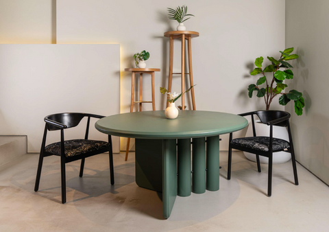 Bicar Dining Table