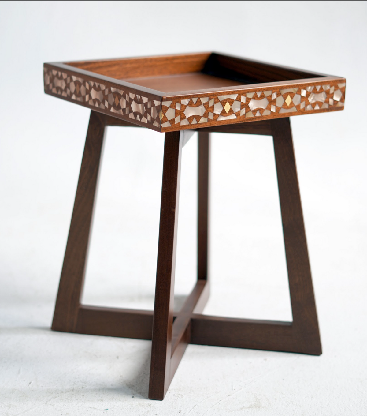 Qijmas Side Table