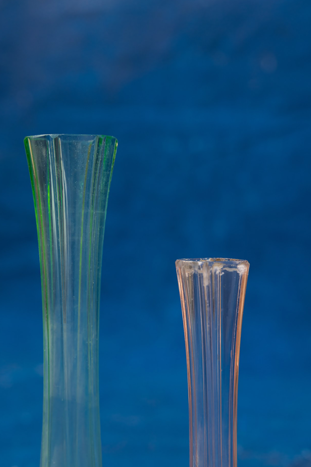 Pair of Sommerso Green and Rose Clear Glass Bud Vases