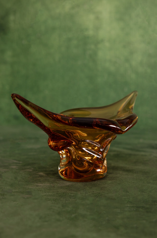 Chalet Art Glass Basket/Short Arm Gondola in Amber