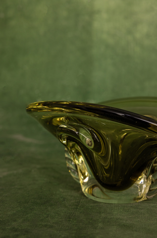 Chalet Art Glass Centerpiece Bowl in Olive and Clear Clover