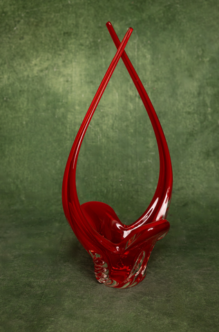 Chalet Art Glass Basket in Scarlet Red and Clear Clover