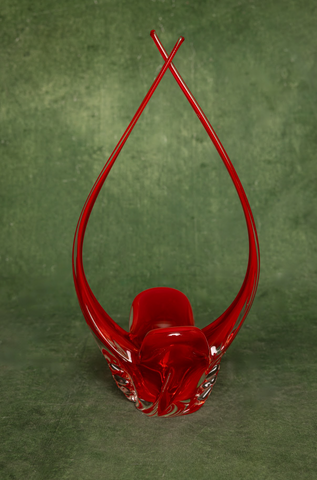 Chalet Art Glass Basket in Scarlet Red and Clear Clover