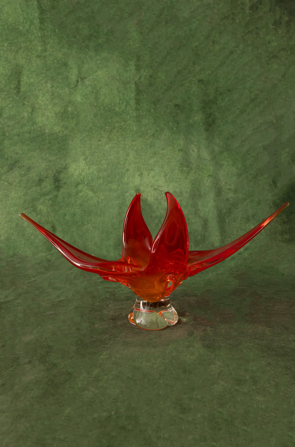 Chalet Art Glass Centerpiece Bowl in Bright Red and Deep Orange