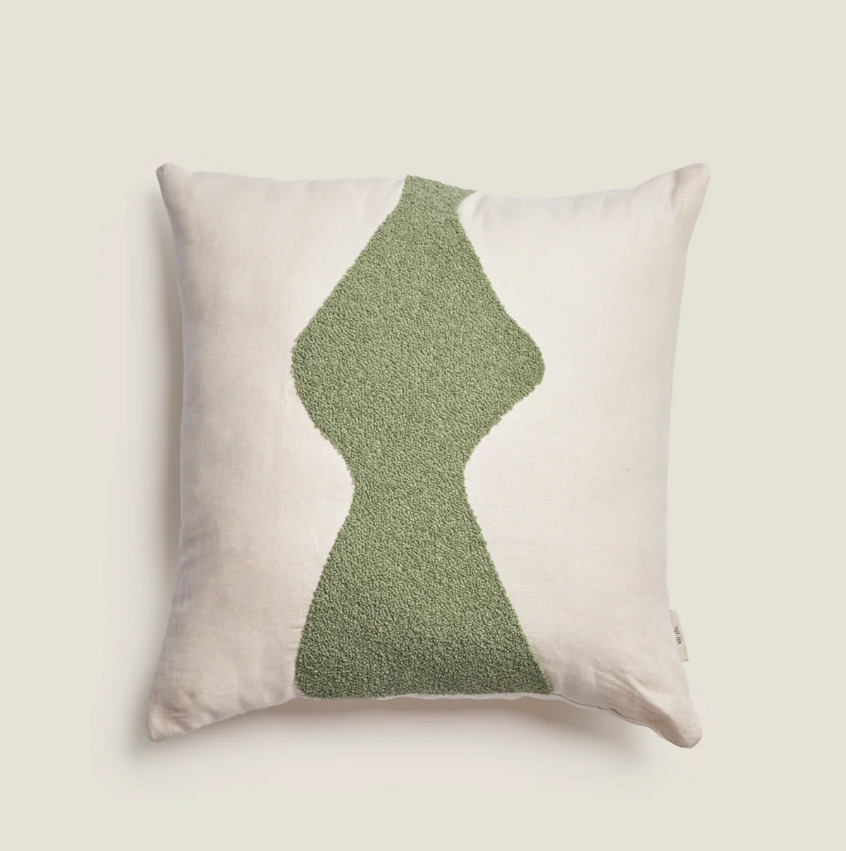 Ante - Tufted Cushion