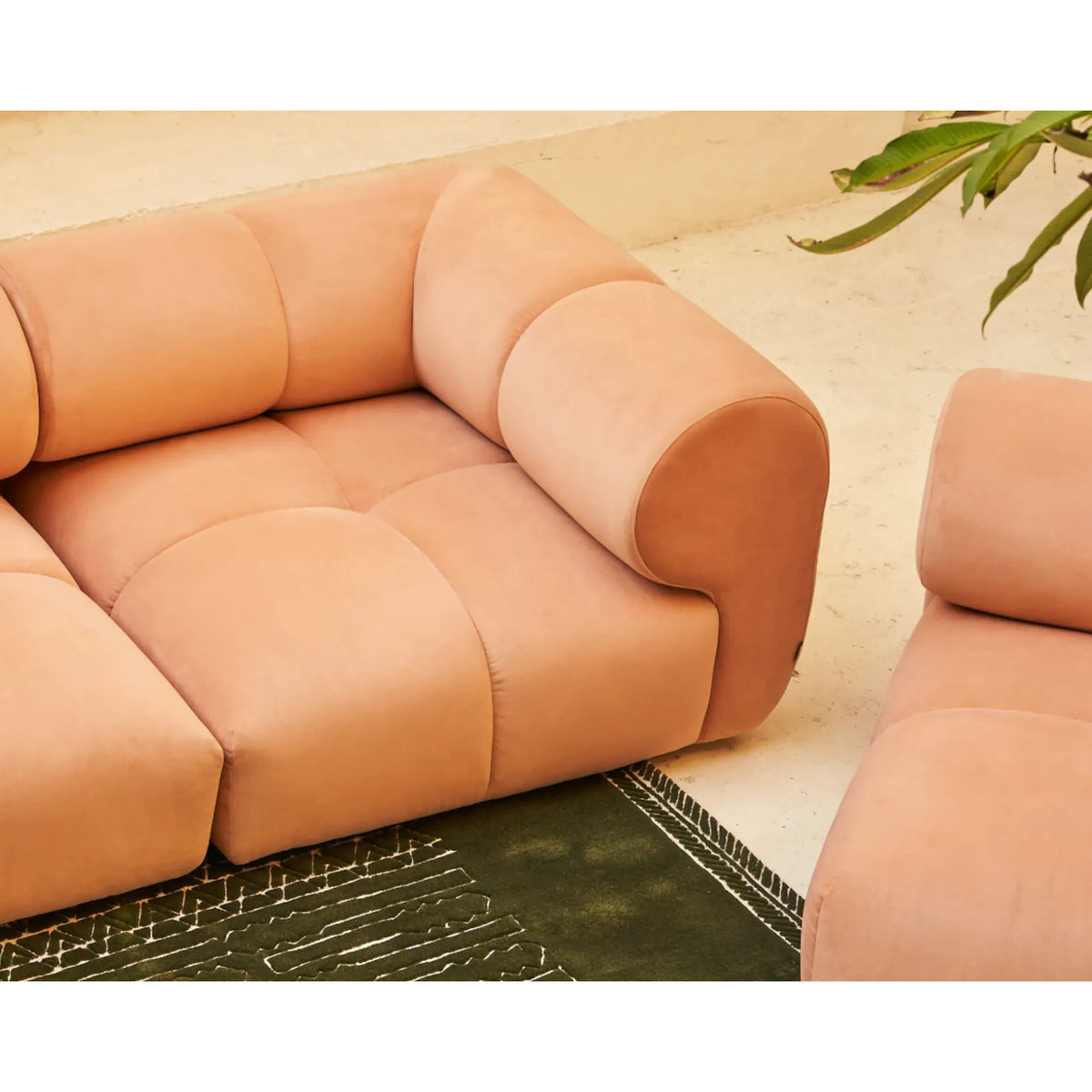 Marija Corner Chair