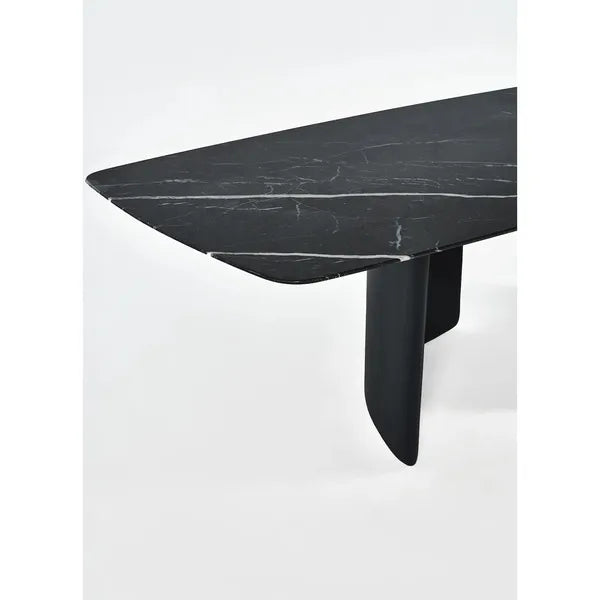 Laza Dining Table