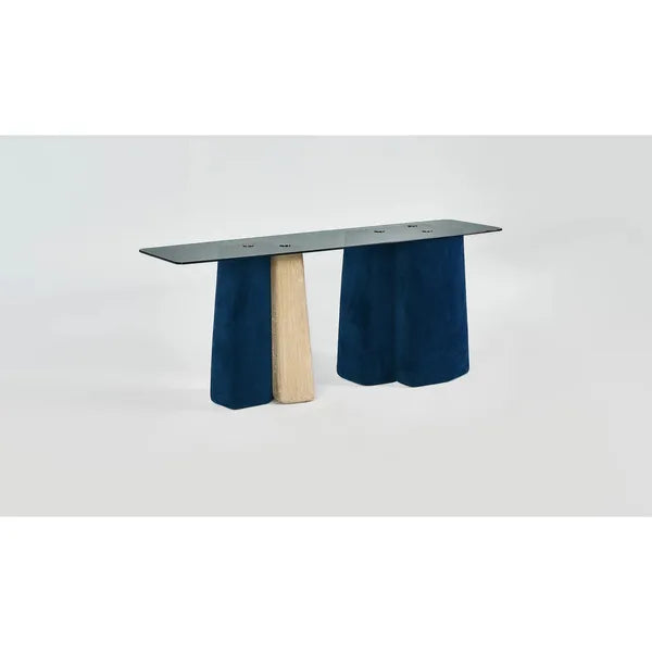 Aurea Console