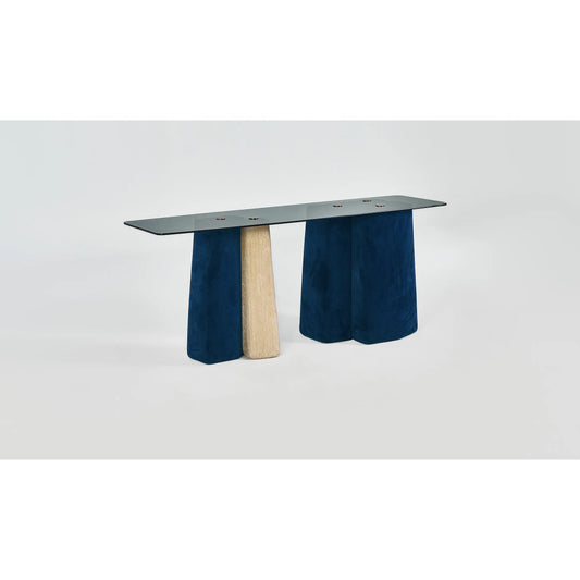 Aurea Console