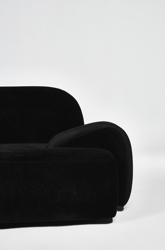 Ari Chaise Lounge