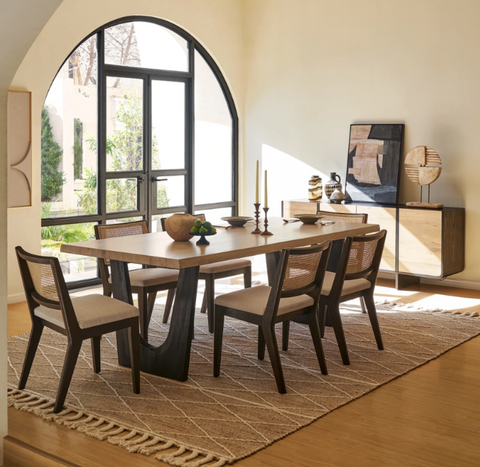 Sila Dining Table