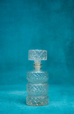 70's glass carafe, airtight stopper, round shape