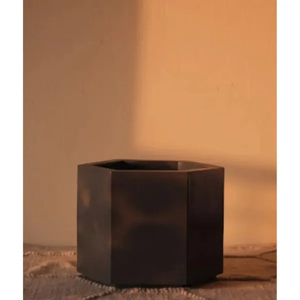 Wishing Well Pot - Jera- The Mob Collective