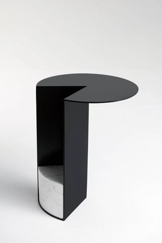 The Cantilever (Black x White)