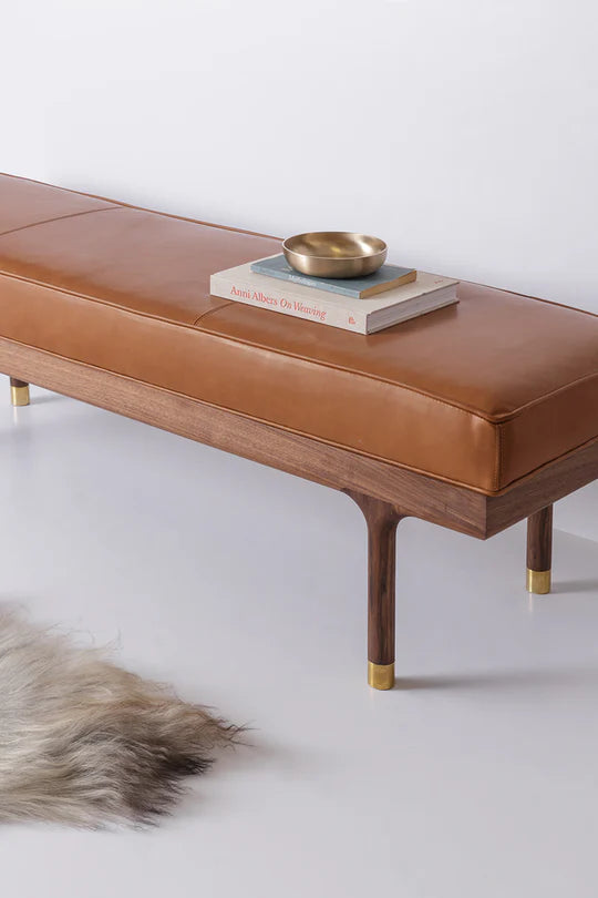 Amelia Bench