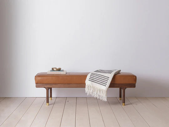 Amelia Bench