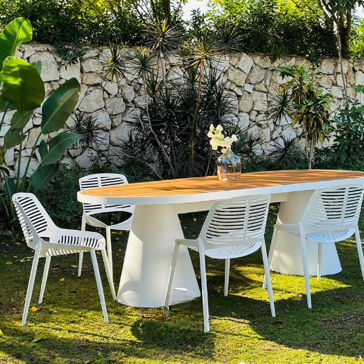 Cone Dinning Table