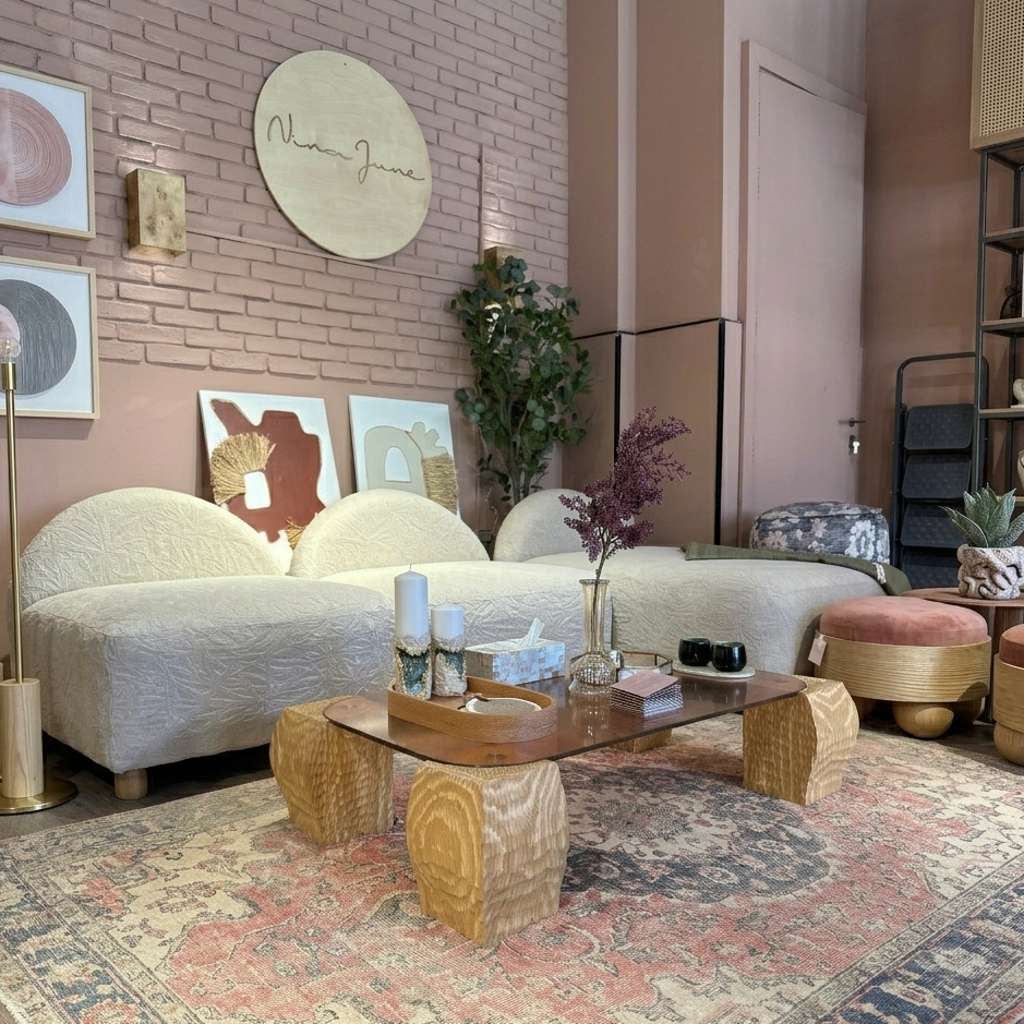 Carven coffee table