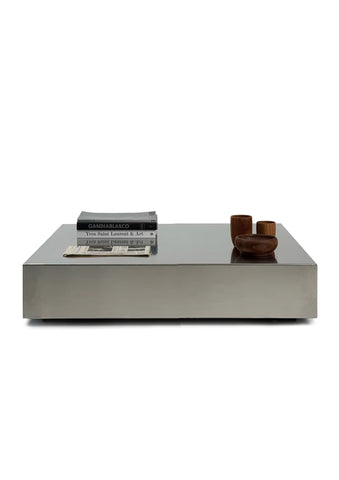 Yuki Table