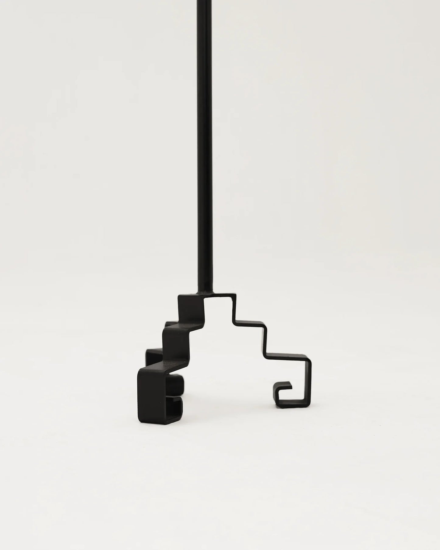 Fue Floor Lamp