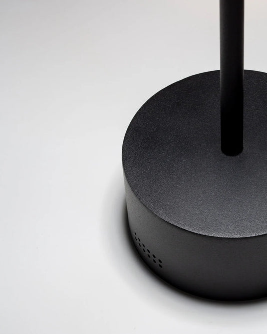 Slender Wireless - Table Lamp
