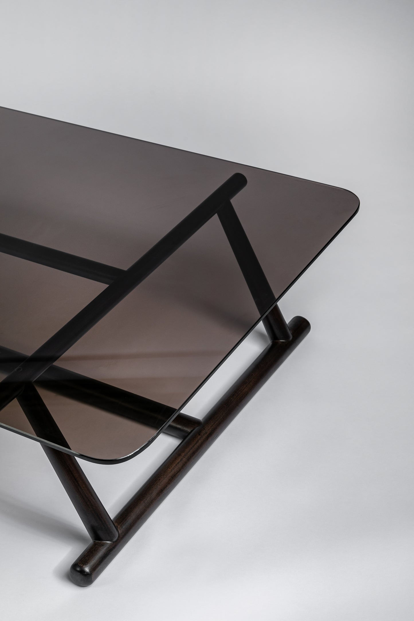 Bahamas Coffee Table - C REALITY- The Mob Collective