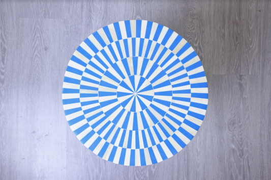 Clear Sky Stool - Le Nid- The Mob Collective