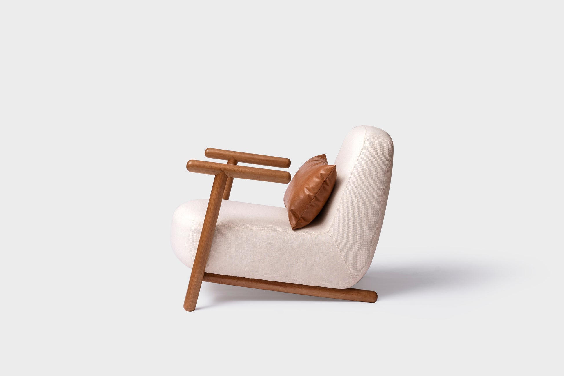 Monet Armchair - C REALITY- The Mob Collective