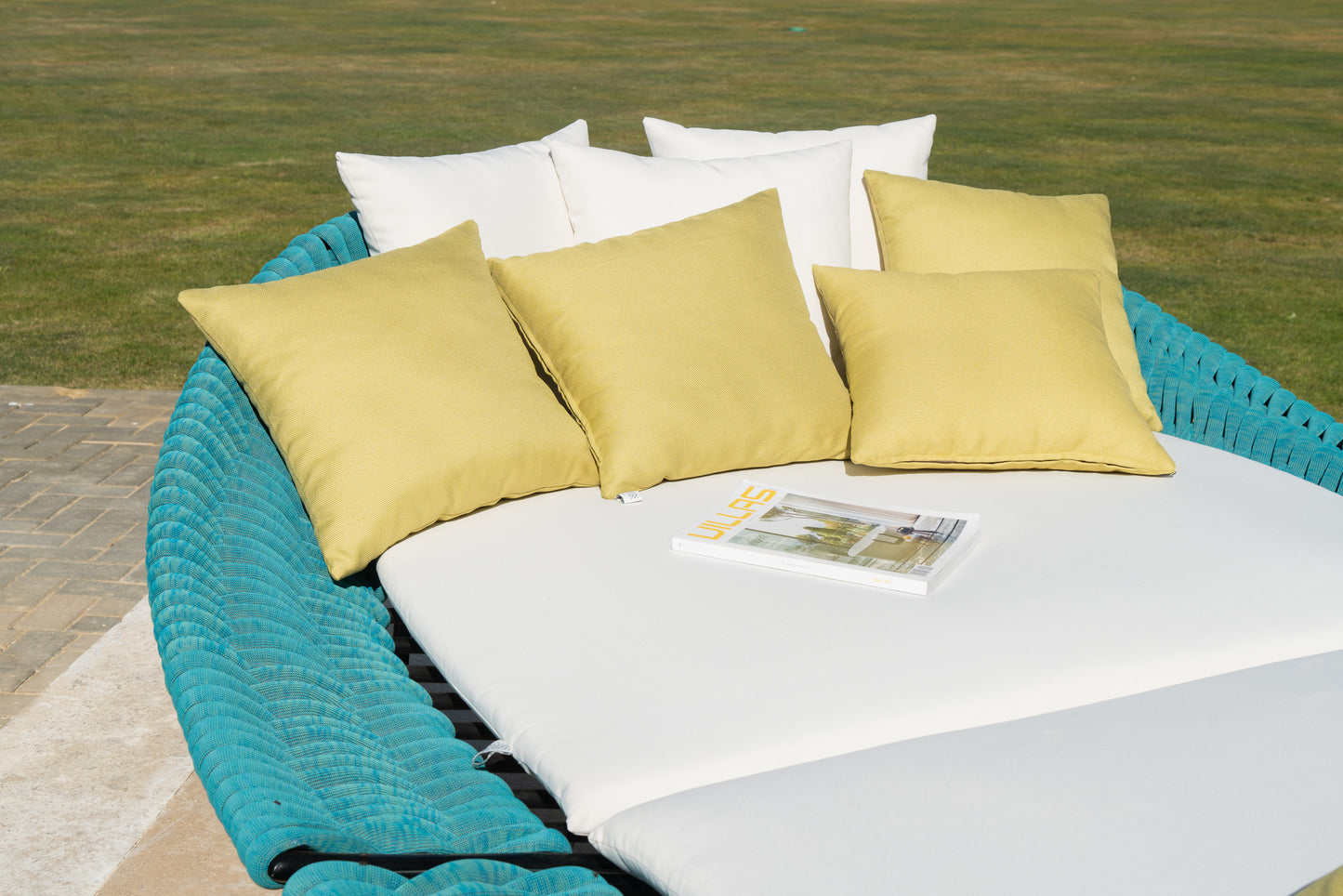 Capsule Sunbed - CASA Designs- The Mob Collective