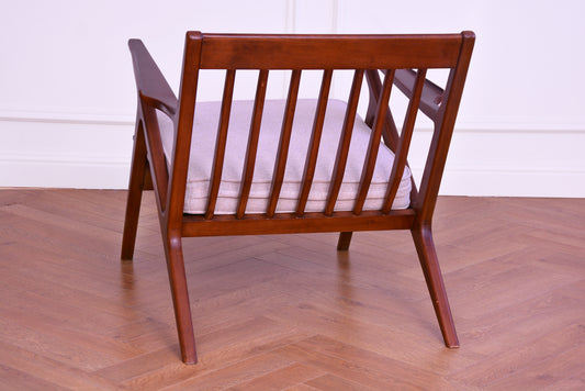 The Zed Chair - Ark Design- The Mob Collective