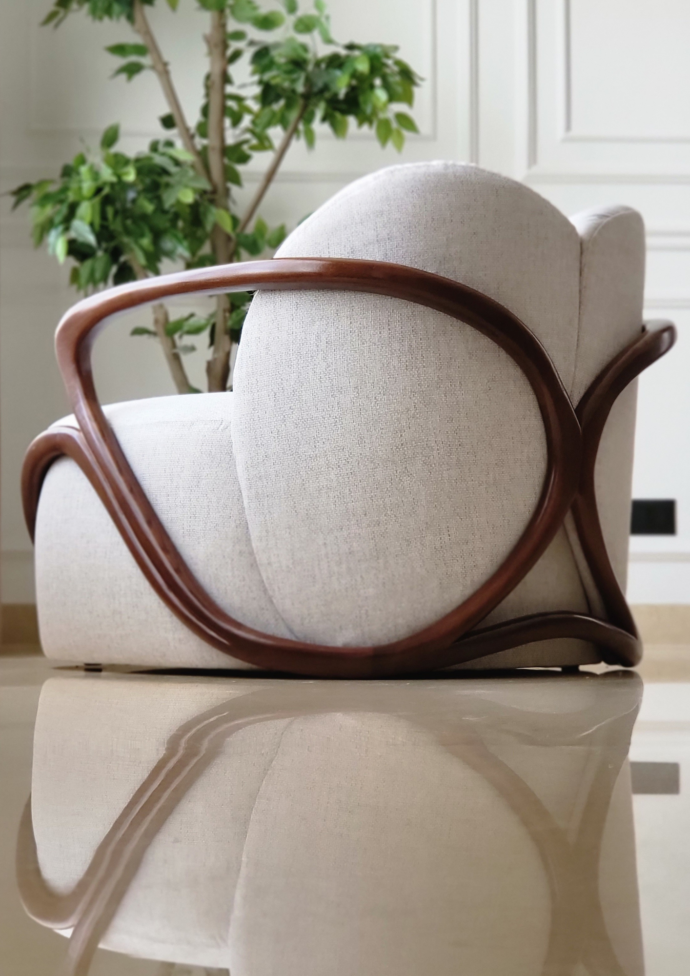 Hug Chair - SALA- The Mob Collective