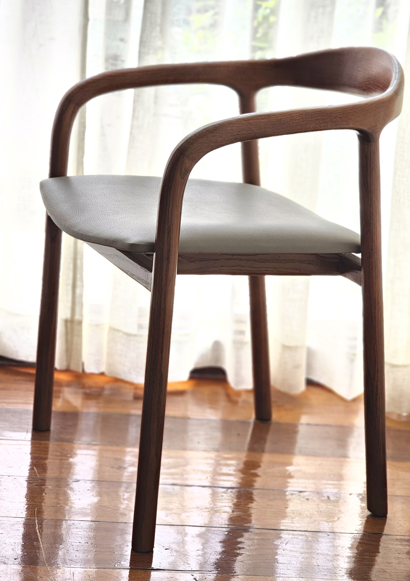 Neva Armchair - SALA- The Mob Collective