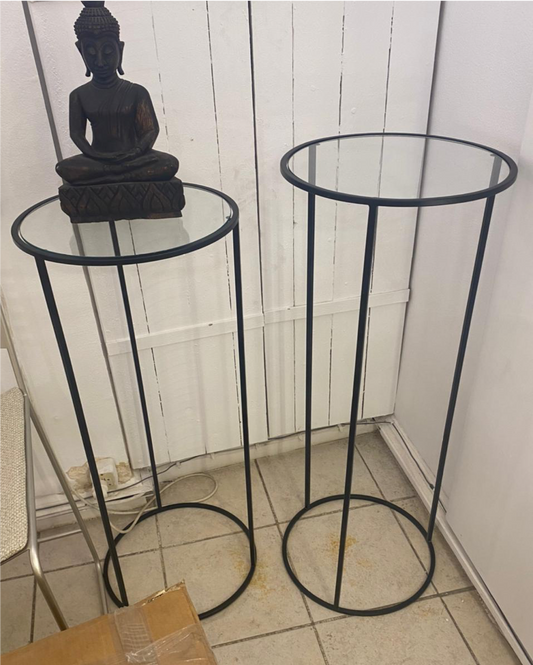 Leger Pedestal - Ultra Design- The Mob Collective