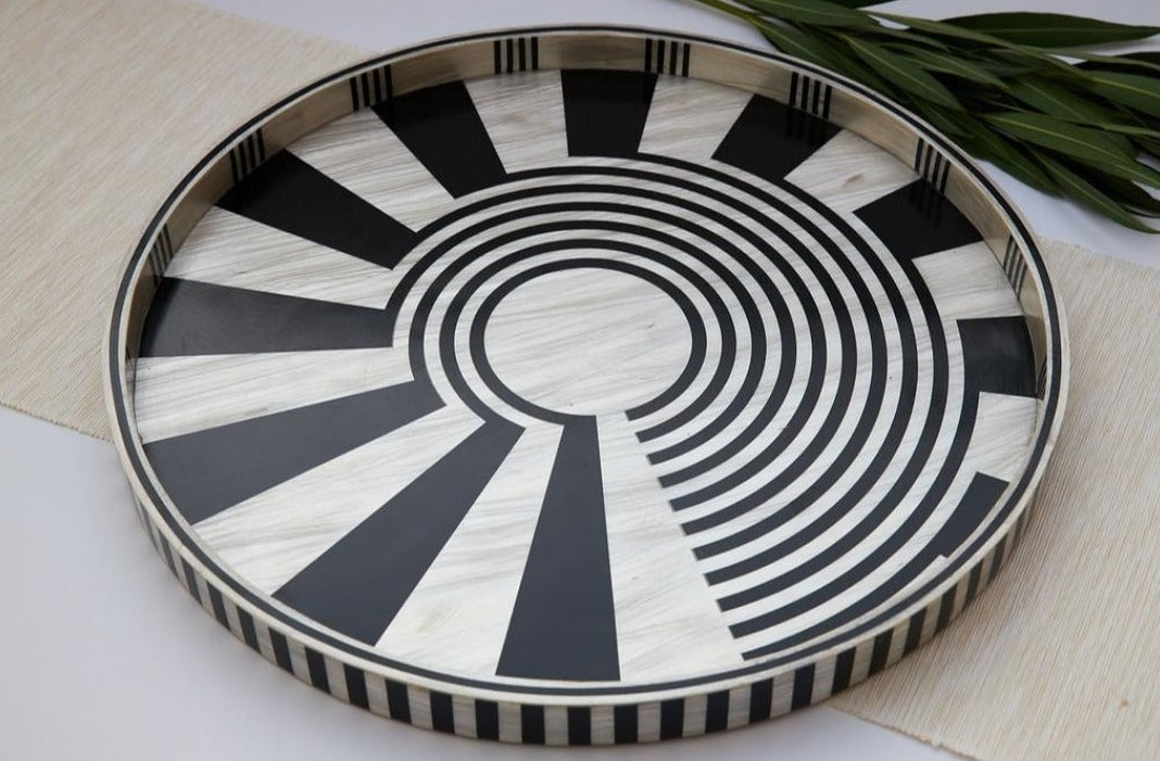 Abstract Tray in Black - Rofoof- The Mob Collective