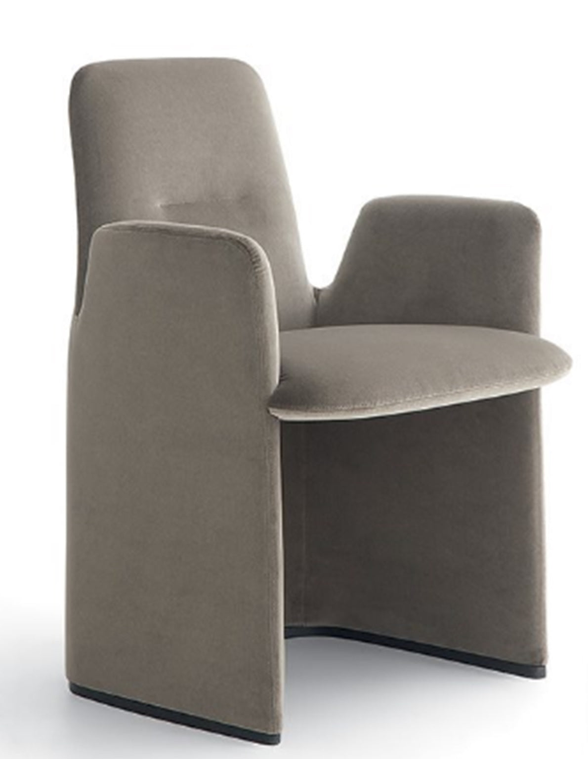 Guest Chair - Poliform - Mobica- The Mob Collective