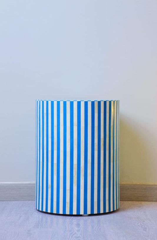 Clear Sky Stool - Le Nid- The Mob Collective