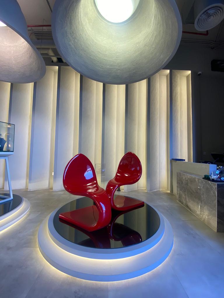 Cobra Chair