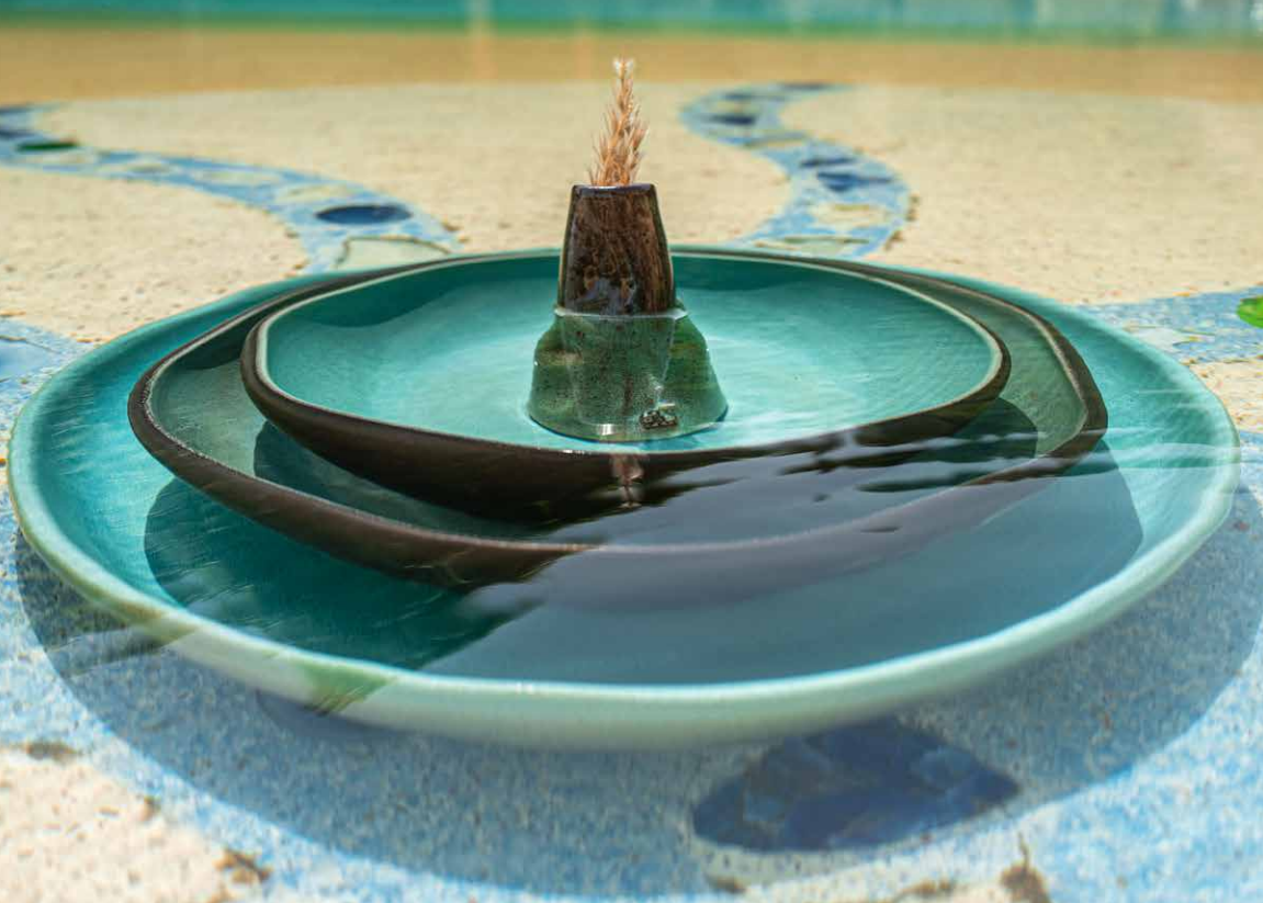 Form Aqua Round Serving Platter - ABRA CADABRA- The Mob Collective